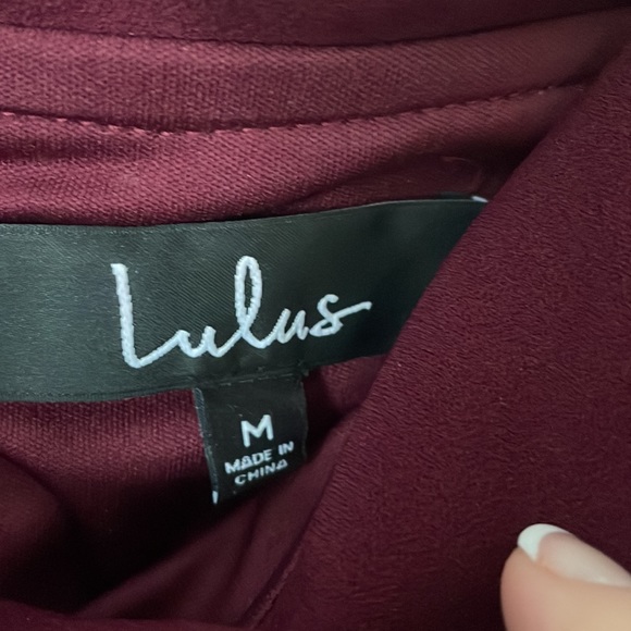 Beautiful Maroon Dress!! Only worn for pictures!! - Picture 3 of 4